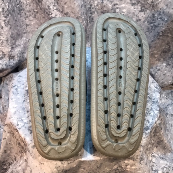 Men’s Size 7/8 Grey Slide Sandals, Soft, Flexible & Supportive ☀️NWOT☀️ - Picture 6 of 6